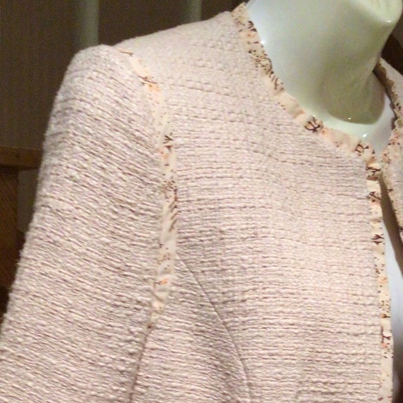 NWT peach /white jacket/skirt suit - Picture 5 of 8